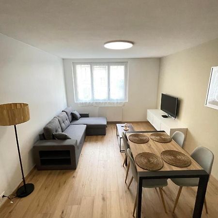 La Pause Tranquille Apartment Tulle Exterior photo